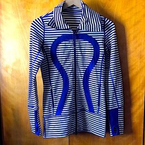 Lululemon In Stride Jacket Blue & White Stripe Size 4